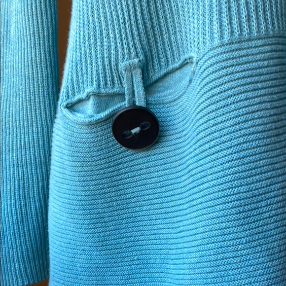 Blue Ribbed Knit Sweater - Picture 2 of 5